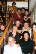 Reunión de amigos en casa de Luis García Montero con motivo del cumpleaños del poeta Felipe Benítez Reyes en 2009